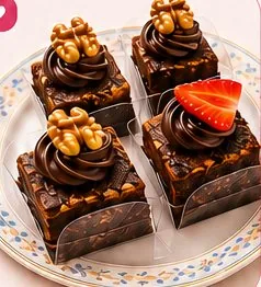 Petit brownies com brigadeiro e nozes