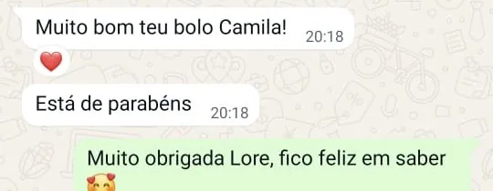 Print de conversa no WhatsApp com a cliente Loreni elogiando a Camila