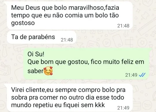 Print de conversa no WhatsApp com a cliente Suelen elogiando a Camila